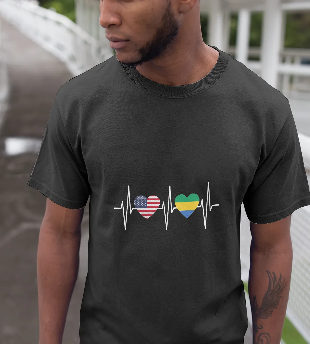 1sttheworld T-Shirt - Heartbeat America Gabonese Flag Heart T-Shirt Black A35