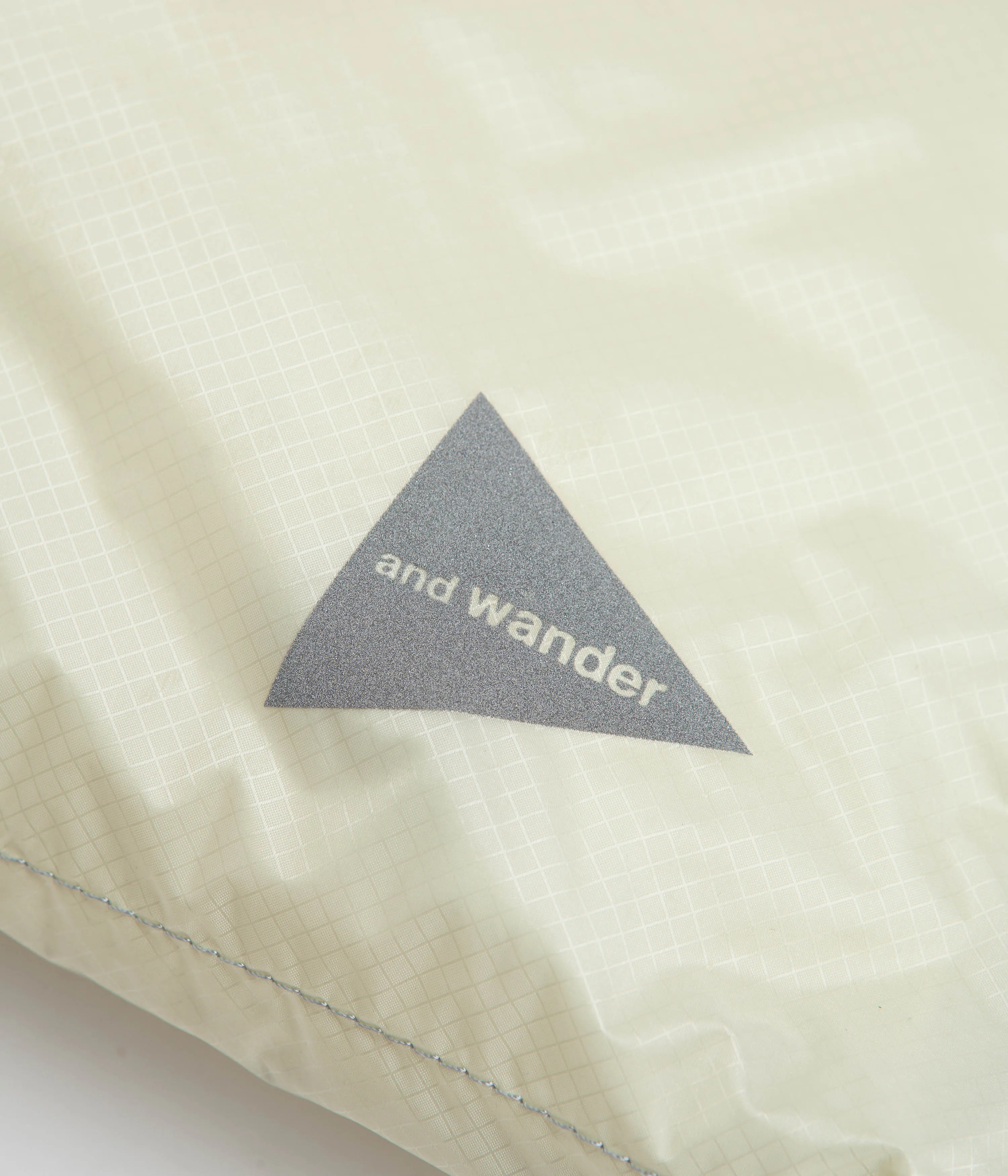 and wander Sil Sacoche - Off White