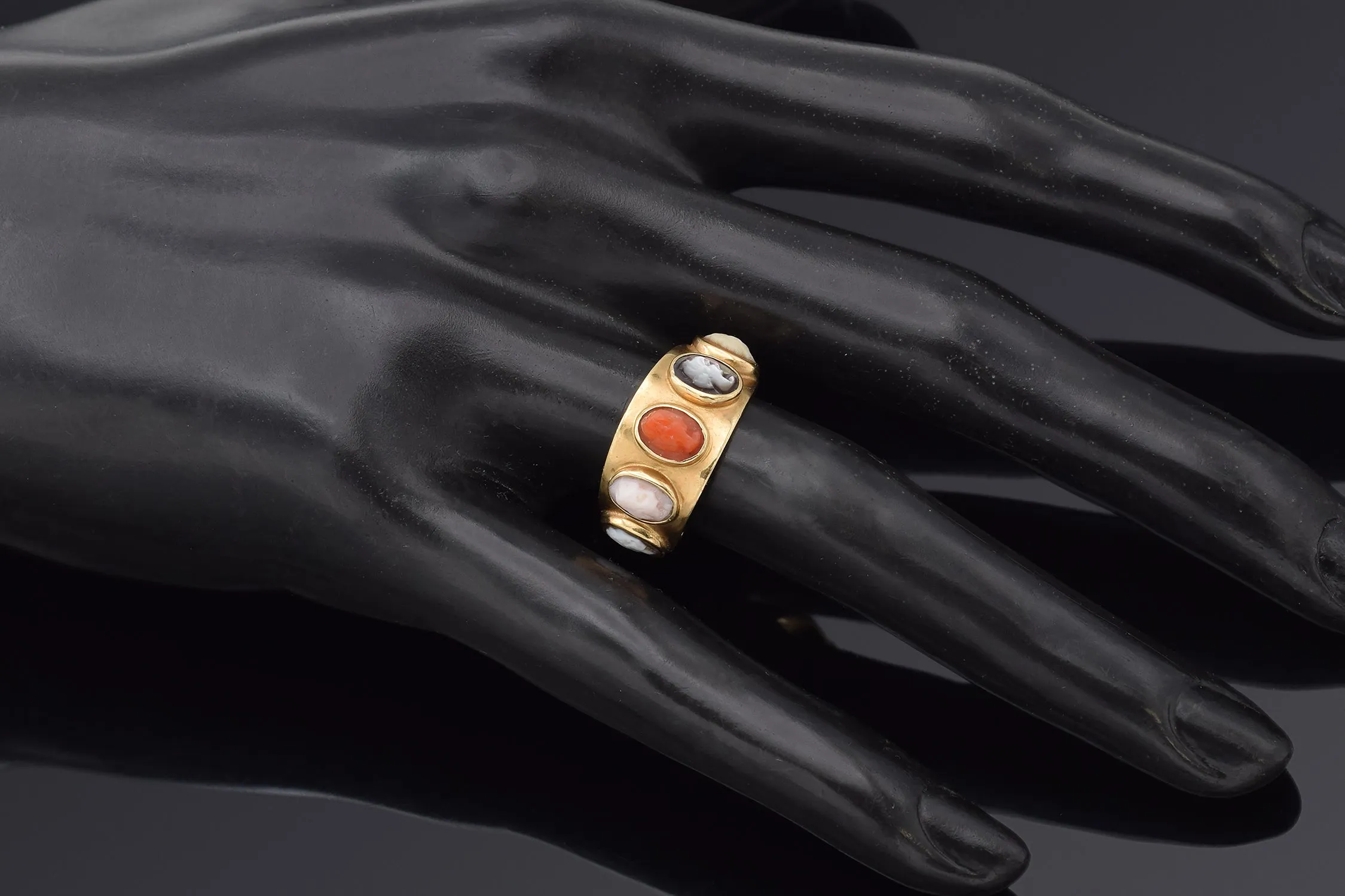 Antique 14K Yellow Gold Red Angel Skin Coral, Mother of Pearl & Shell Cameo Ring