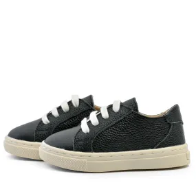 Black - Low Top Sneakers