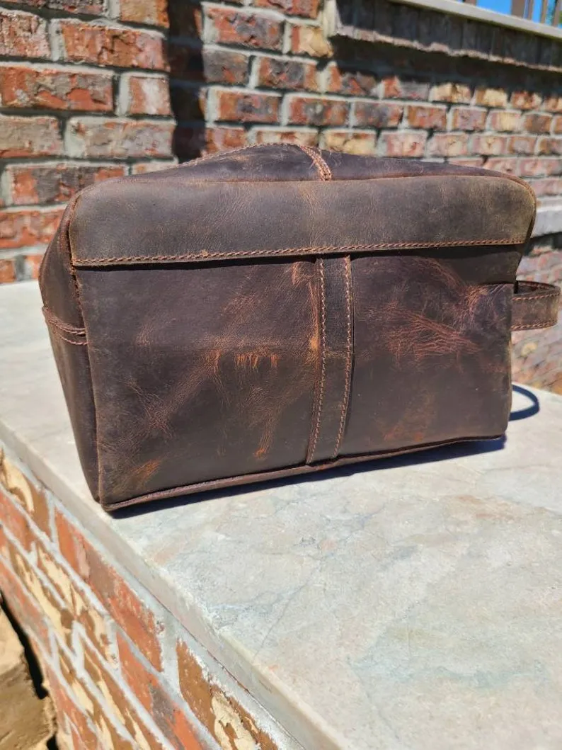 Buffalo Leather Travel Toiletry Bag - Chestnut Brown