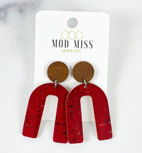 Cork Leather Arch Earring Red 