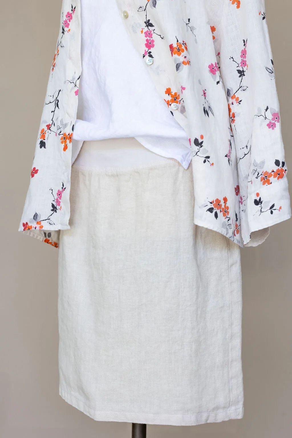 Cut Loose - Crop Shirt - Cherry Blossom Jicama