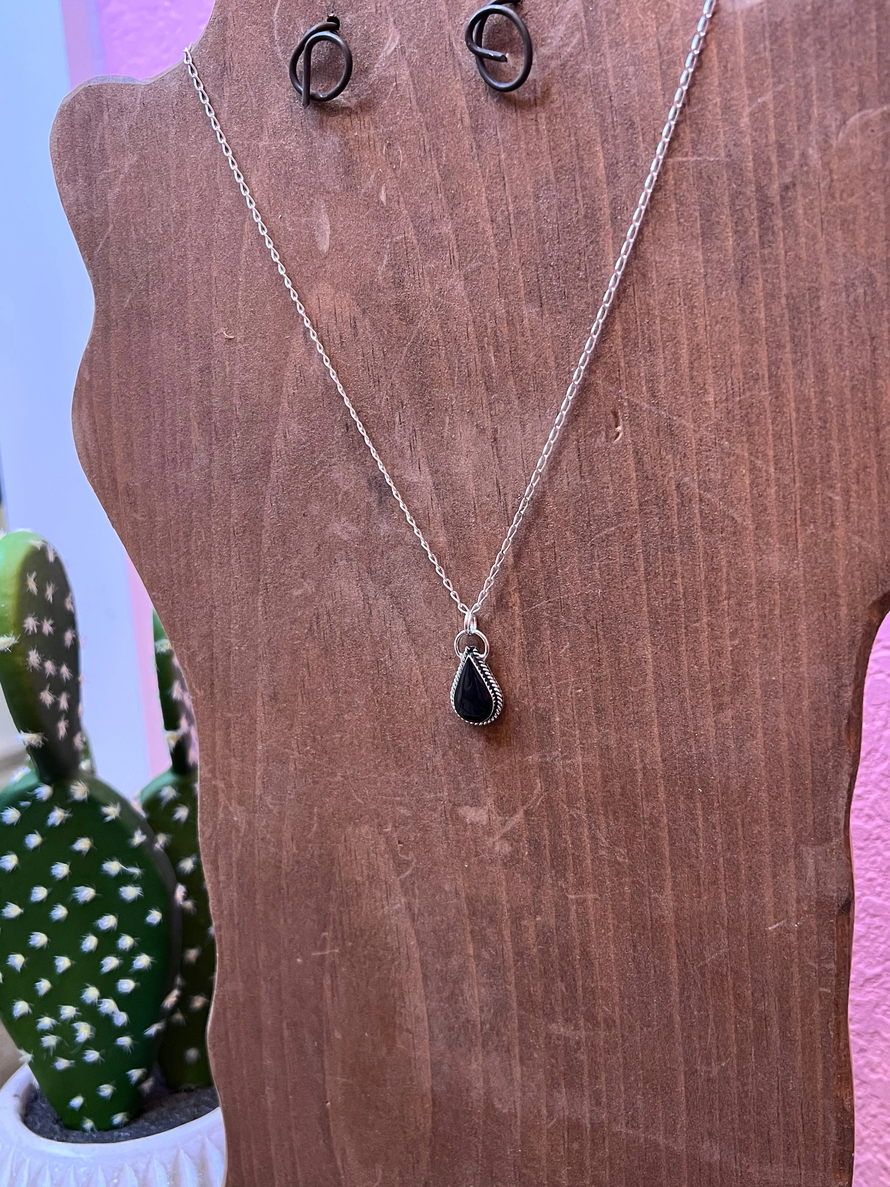 Genuine Howlite White,Black or Turquoise Teardrop Necklace