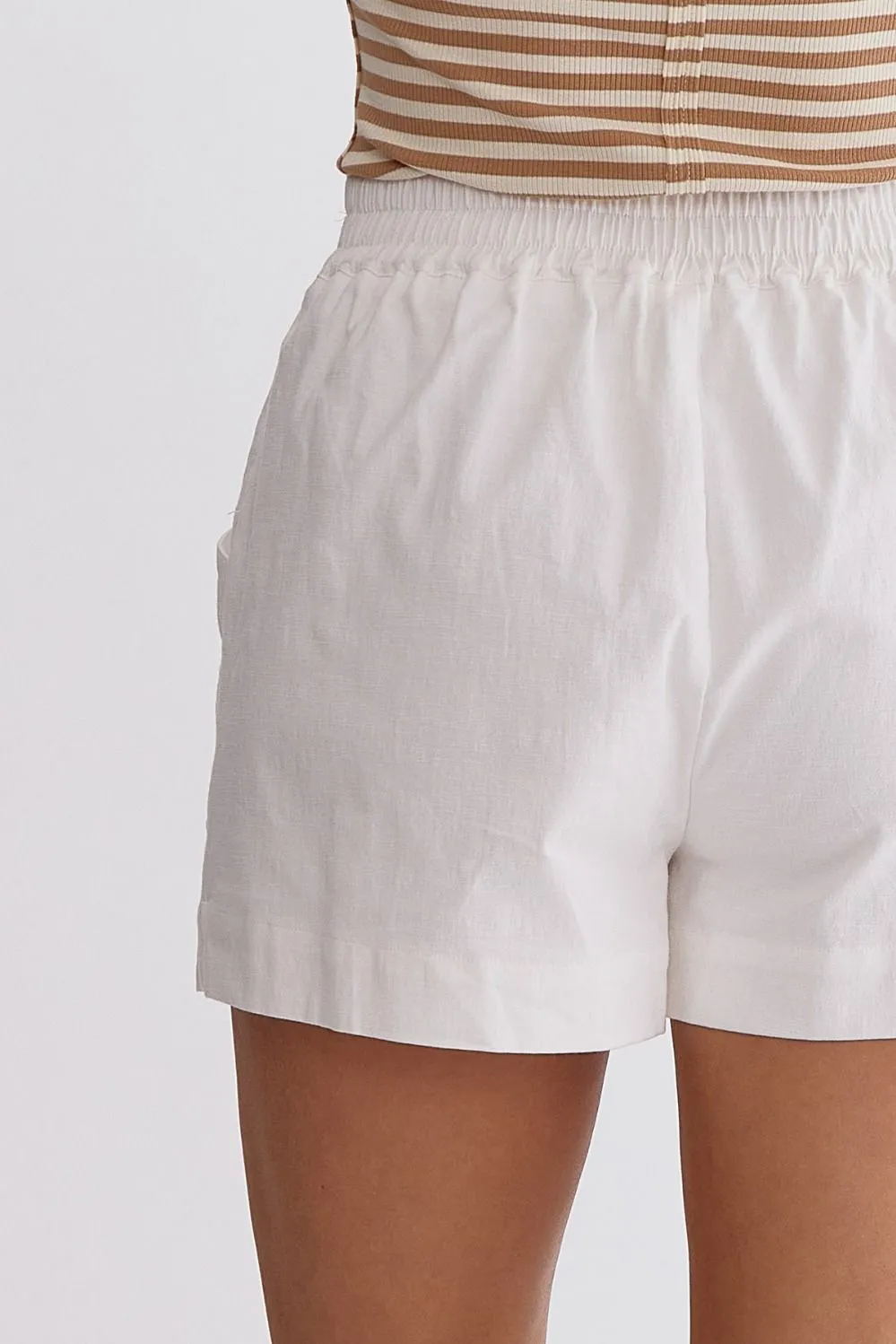 'Live Fully' Shorts - White