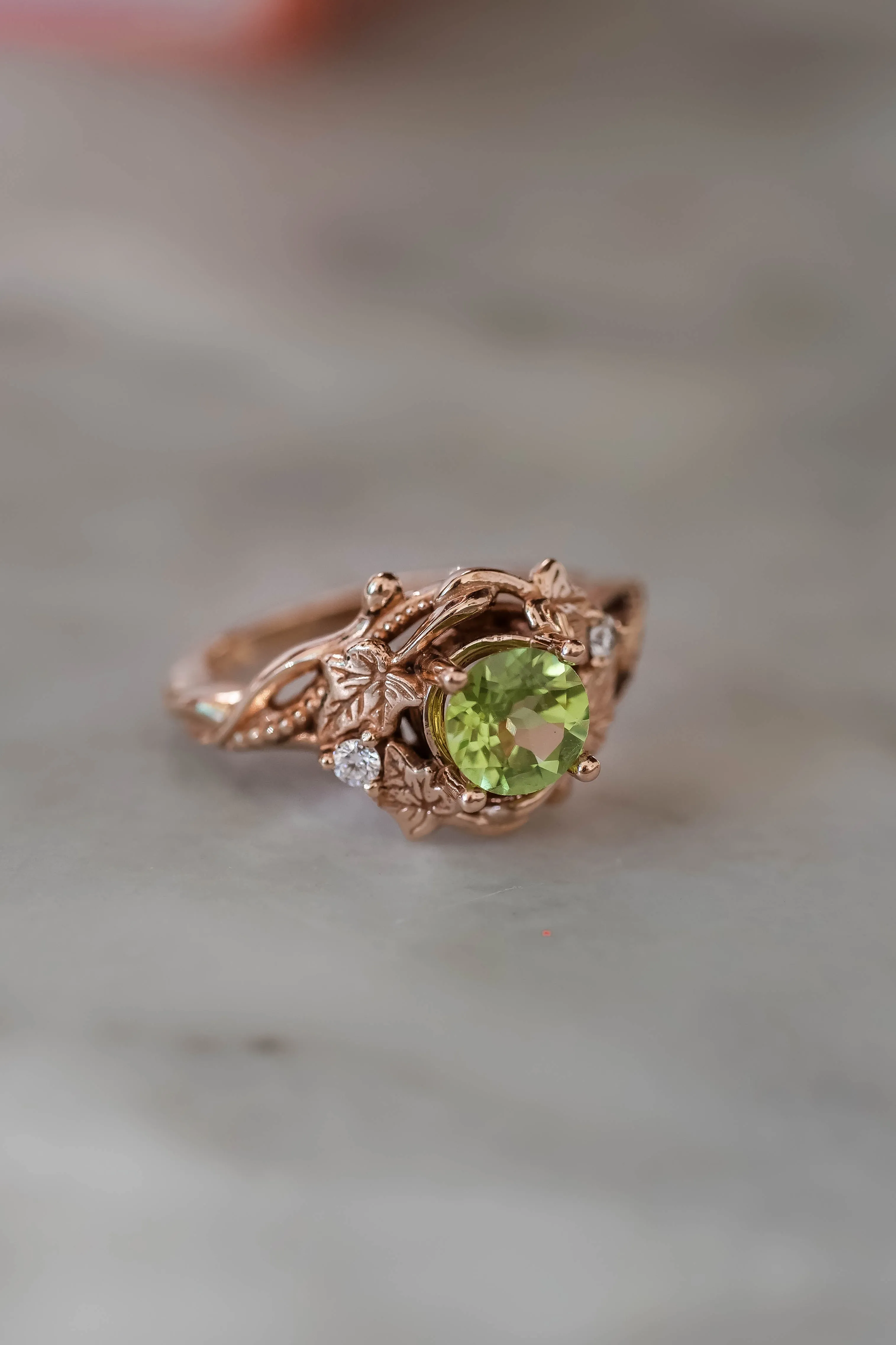 Peridot engagement ring with diamonds / Ivy Undina